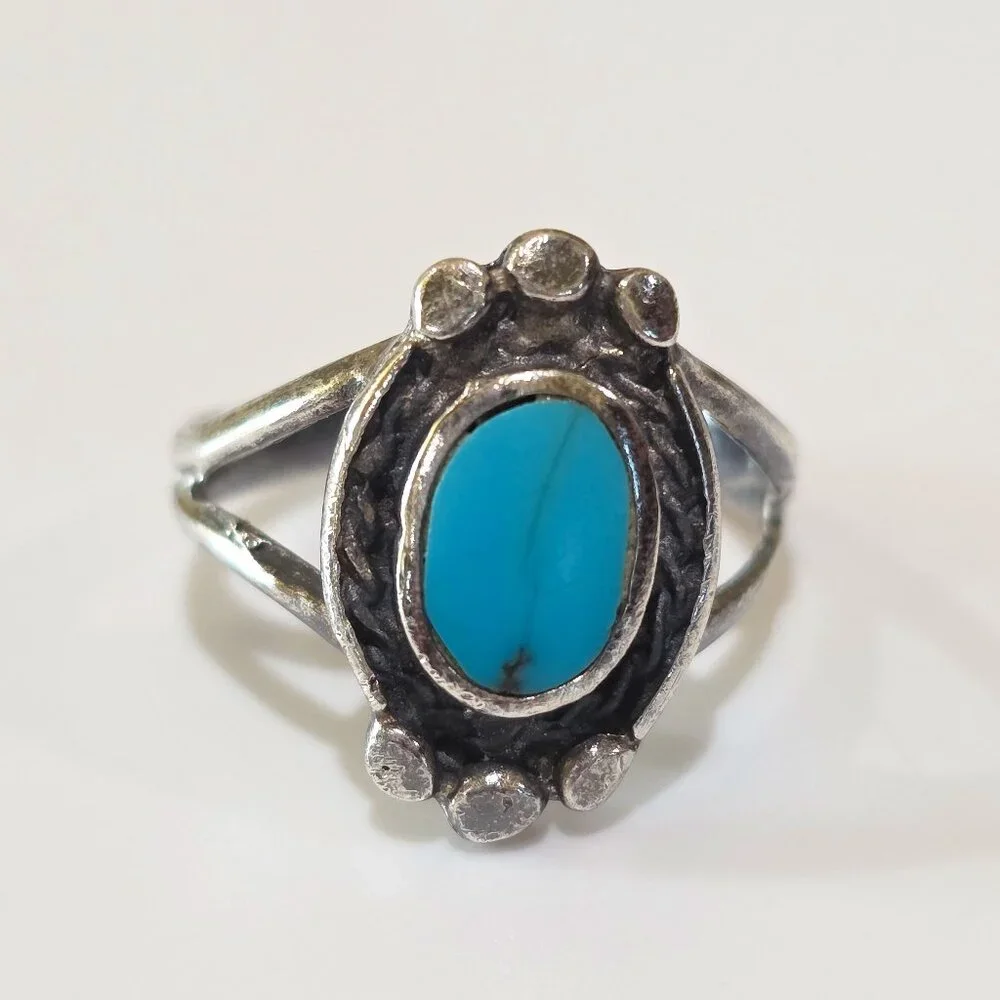 Old Handmade Southwest Native American Oval Turquoise Sterling Silver Ring 6.25